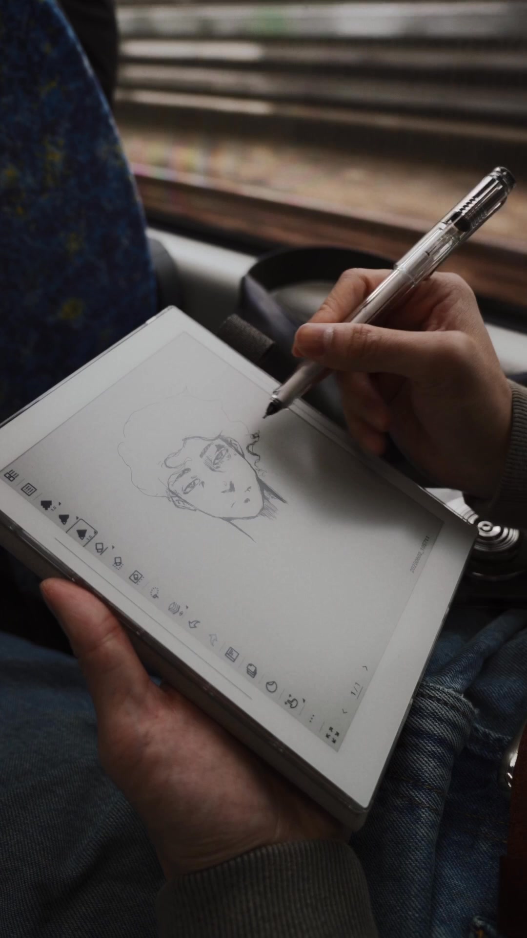 Natural Sketching & Clear Reading