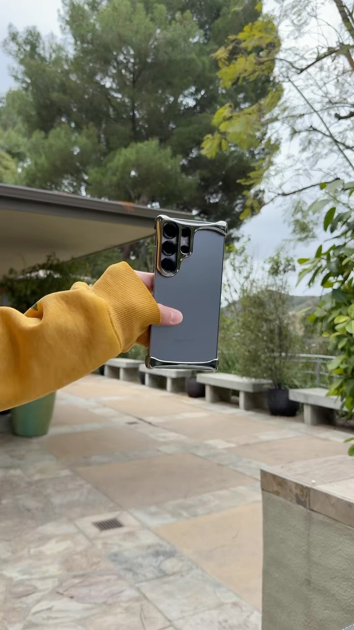 I’m always surprised at how protective this case is
#phonecase #s25ultra #case