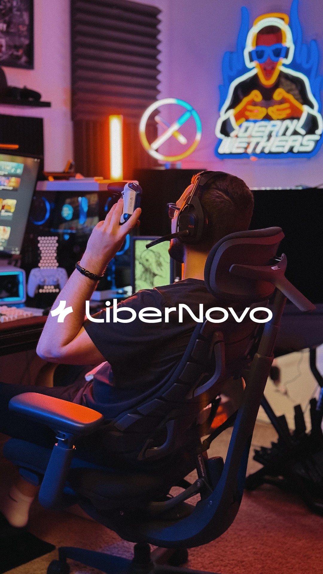 The world’s first dynamic ergonomic chair ✨
I’ve been testing the @libernovo_official Omni, and it’s on another level.

✅ OmniStretch massage & spinal stretch
✅ Bionic FlexFit Backrest with 16 adaptive joints
✅ ErgoPulse motor for real-time lumbar support
✅ SyncroLink mechanism keeps every part in sync with your posture
✅ 3D adjustable headrest + 4D armrests
✅ 160° zero-gravity recline with optional footrest upgrade
✅ Smooth hydraulic height adjustment
✅ Built for up to 300 lbs of adaptive support

From long workdays to gaming sessions, this chair has your spine covered.