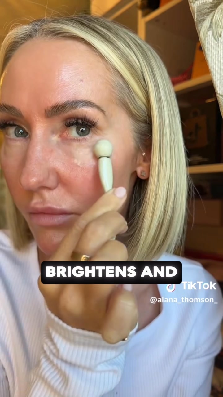 Target crow's feet, dark circles + puffiness 👉