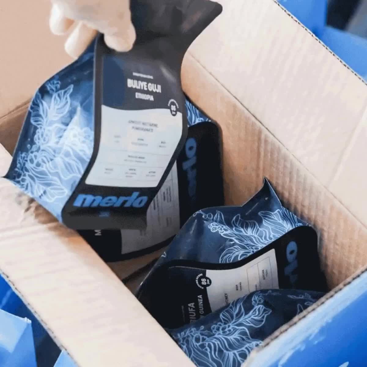 Unlock the perfect cup of coffee with every mystery pack! 💥☕️ Four bags, each scoring an impressive 85/100+. Click to get yours now and start your day off right!