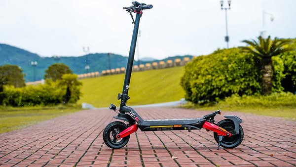 Ab ins Gelände. Zusammenklappen & Losfahren.