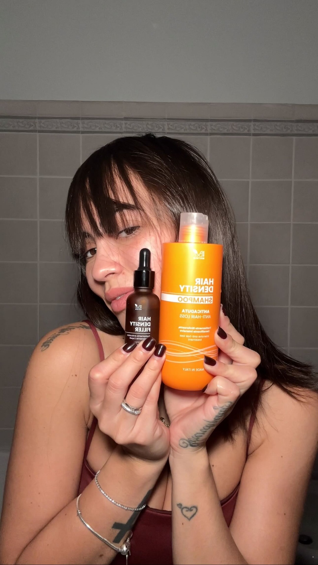 Lo so che anche tu sei stanca di lasciare i capelli ovunque, ma ho la soluzione per te!
Il Set Anticaduta Capelli di Eco Bio Boutique, composto da Hair Density Shampoo e Hair Density Filler, è il tuo alleato per capelli sani, folti e voluminosi 🧡
Scoprilo ora su ecobioboutique.it
#haircare #ecobioboutique