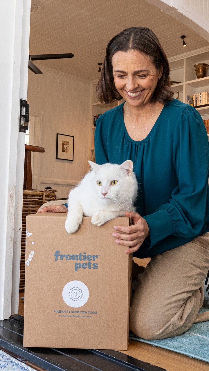 Nourish Your Cat Naturally