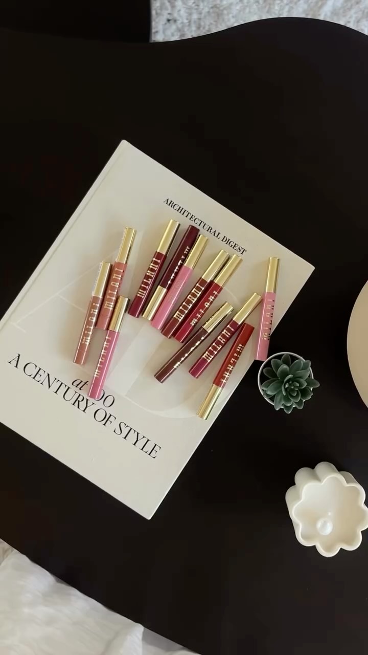 Trying on all 12 shades - this is one of the best drugstore lip products! @milanicosmetics Glossy Plumping Balm 💞

#milani #milanicosmetics #grwmilani #drugstoremakeup #lipswatches