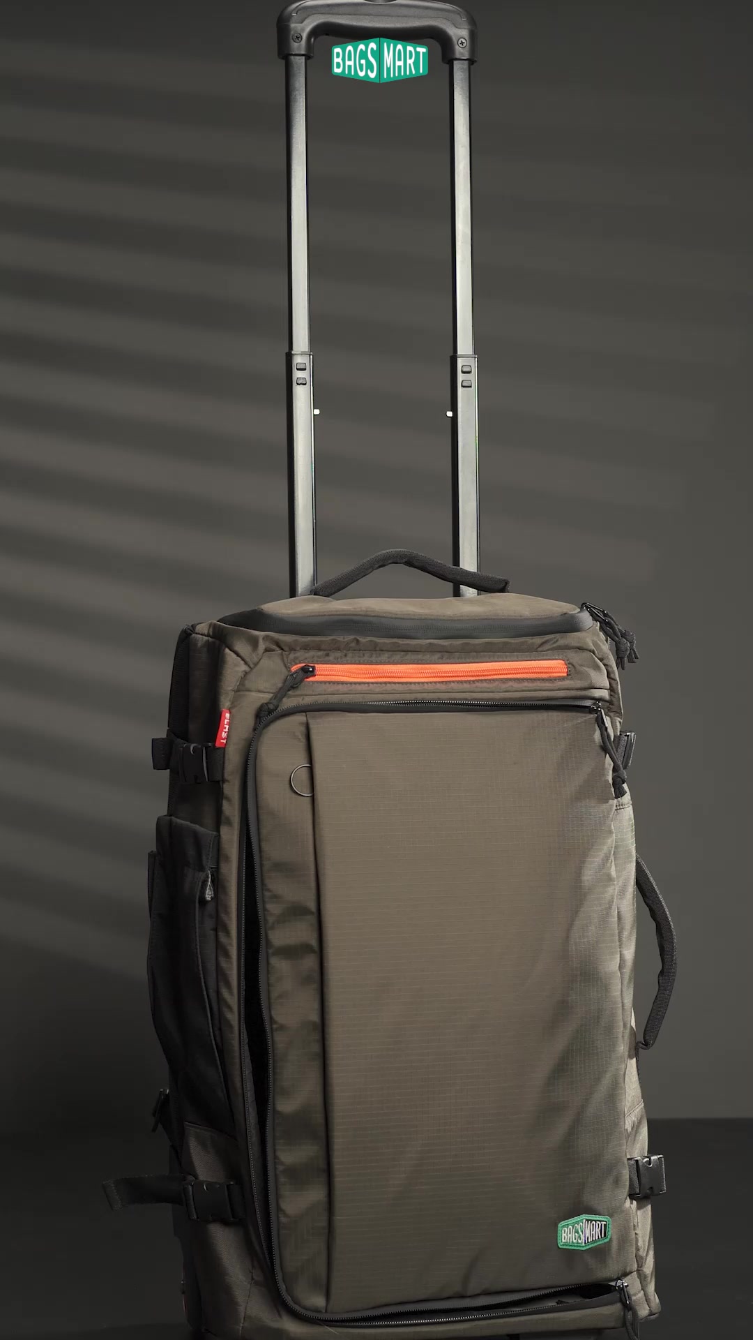 Roll with Ease: 43L Airline-Approved Backpack