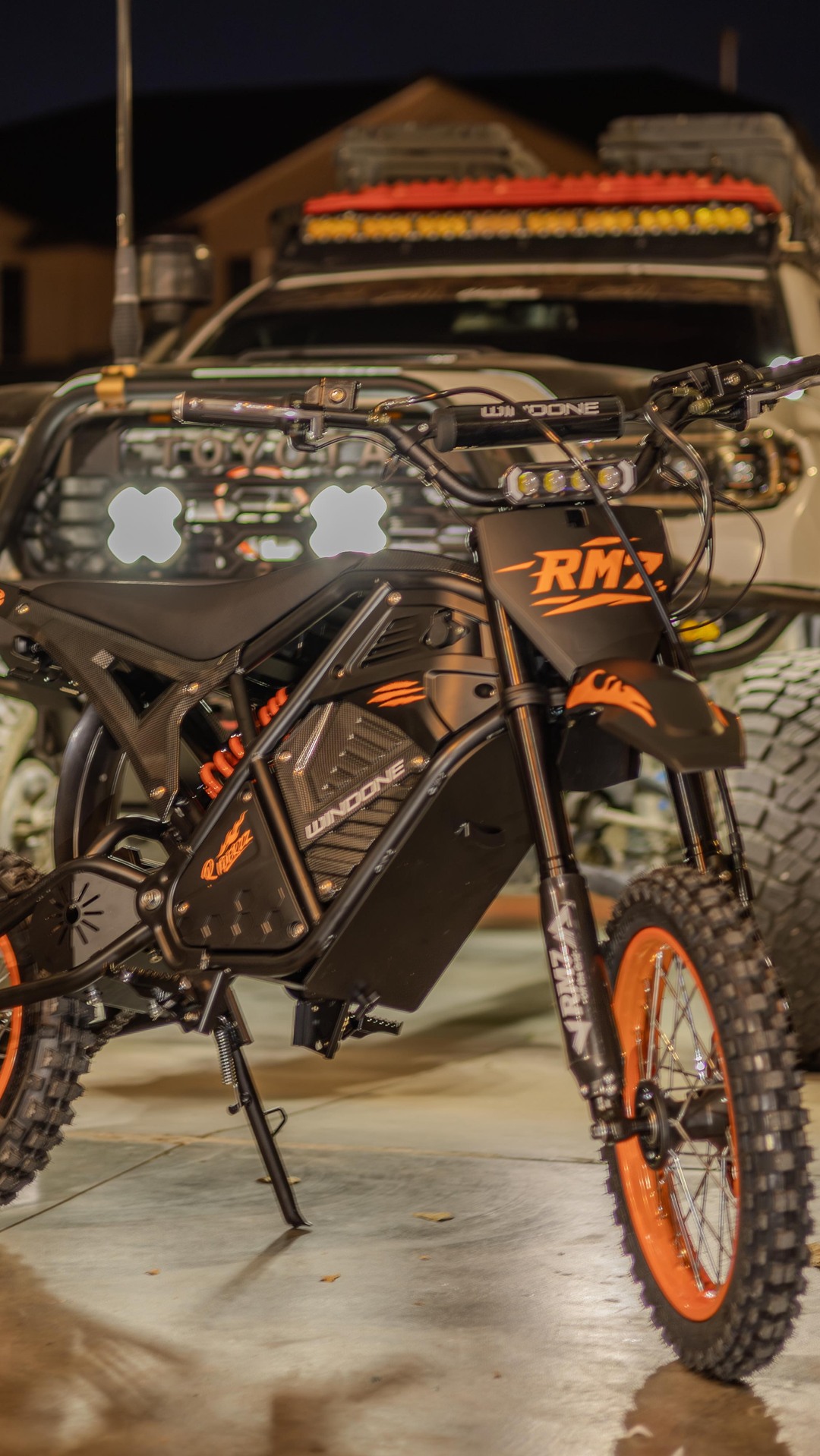 Unboxing this new ebike style from @windone_ebike RM7 
Quick review this bike is well packaged and build super solid and powerful 🔥🔥🔥🔥🔥 im surprised how powerful it is for the size waooo great work on this @windone_ebike 

7% Off Exclusive Code:SHN7
WindOne RM7 Electric Dirt Bike: https://windone.com/products/windone-rm7-electric-dirt-bike 

Link on my bio 👆🏼 

You can also check in amazon here’s the link 

https://amzn.to/497svpL

#ebike #Rm7 #windone #tacoma #toyota #influencer