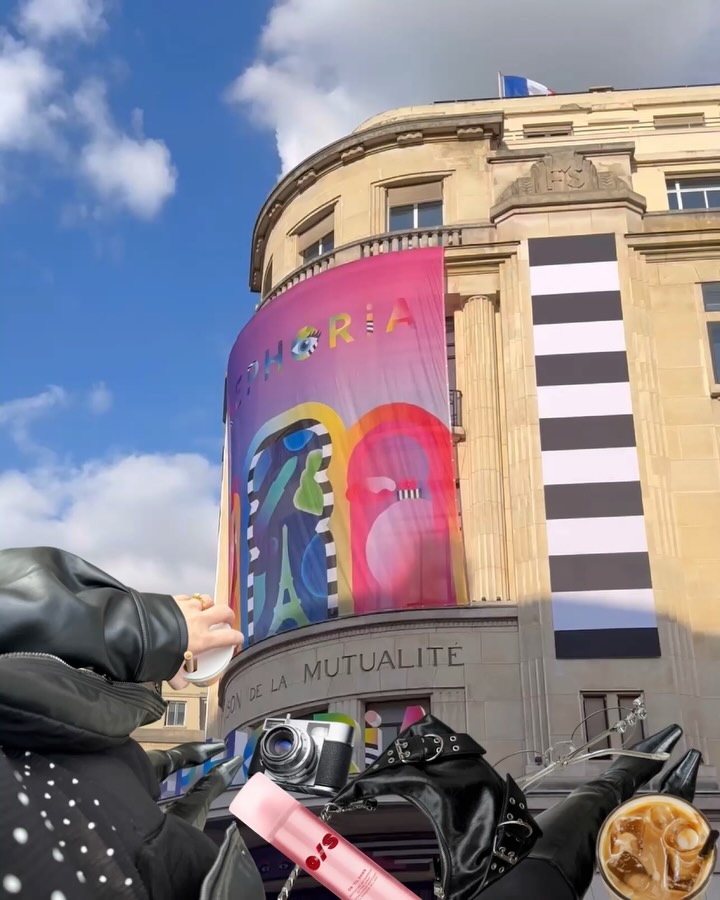 You + Paris + ONE/SIZE = SEPHORiA perfection 💄🇫🇷 Come say hi to our team and lock in your glam ✨ We’ve got all your essentials waiting! 

Can’t wait to see you, besties, at SEPHORiA 🗓️October 10 & 11 at the Maison de la Mutualité! 📍
