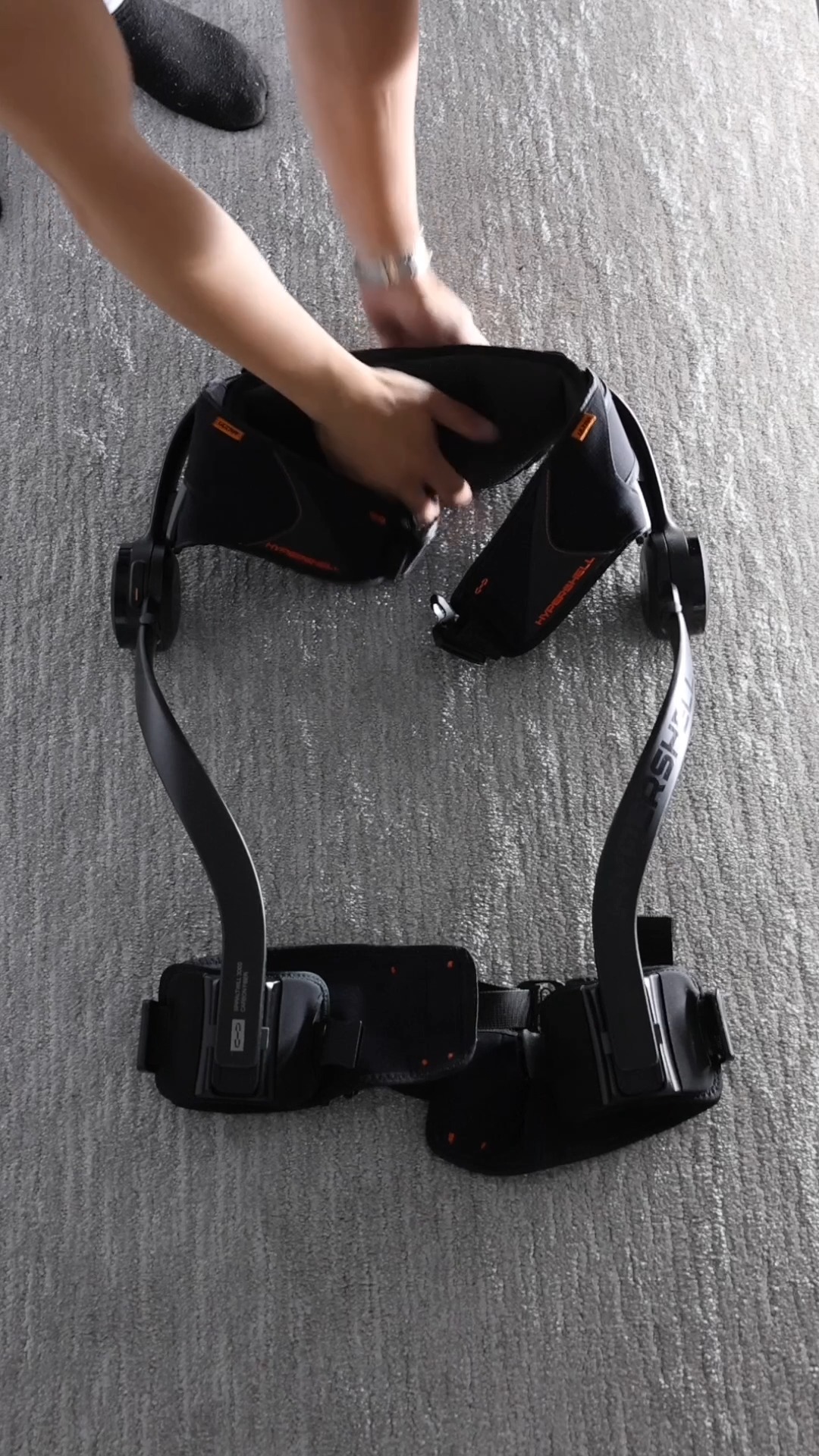 Hypershell Challenge:
Can @tylercsatari survive David Goggins routine with Hypershell X Ultra?

#hypershell #hypershellchallenge #exoskeleton #newtech #hypershellxultra