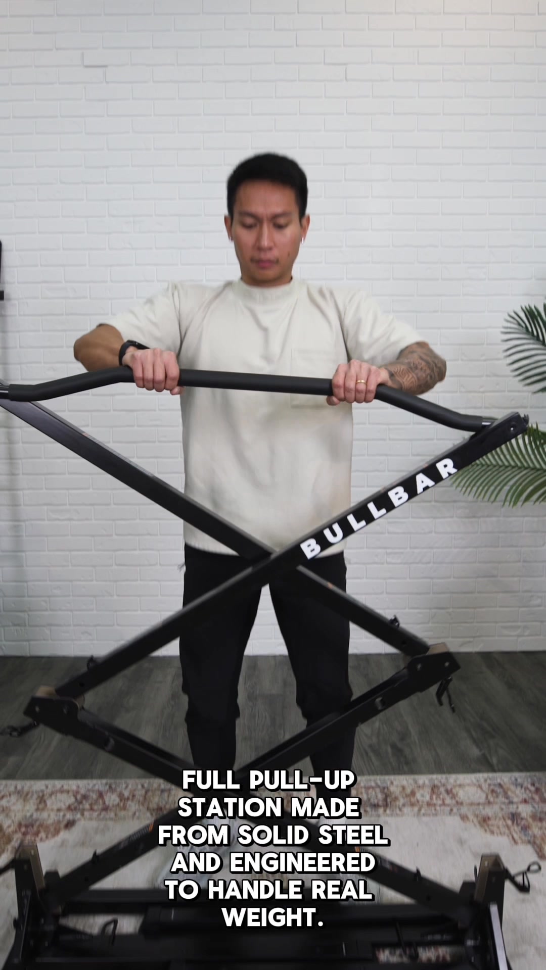 This pull-up bar just ended gym memberships 😳