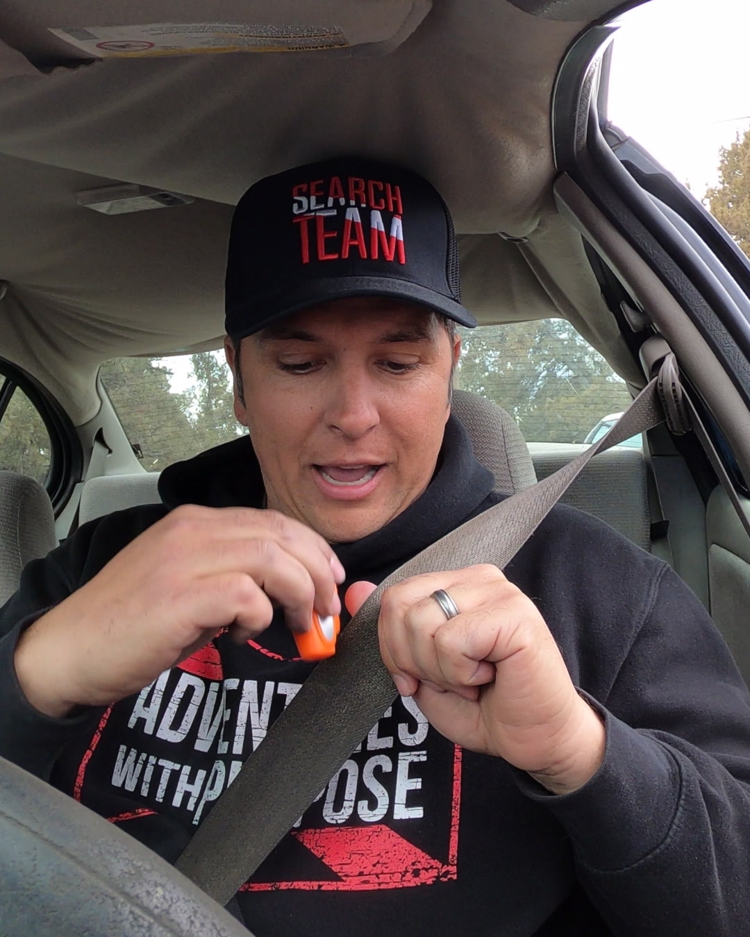 Save Lives with Our 2-in-1 Emergency Escape Tool!