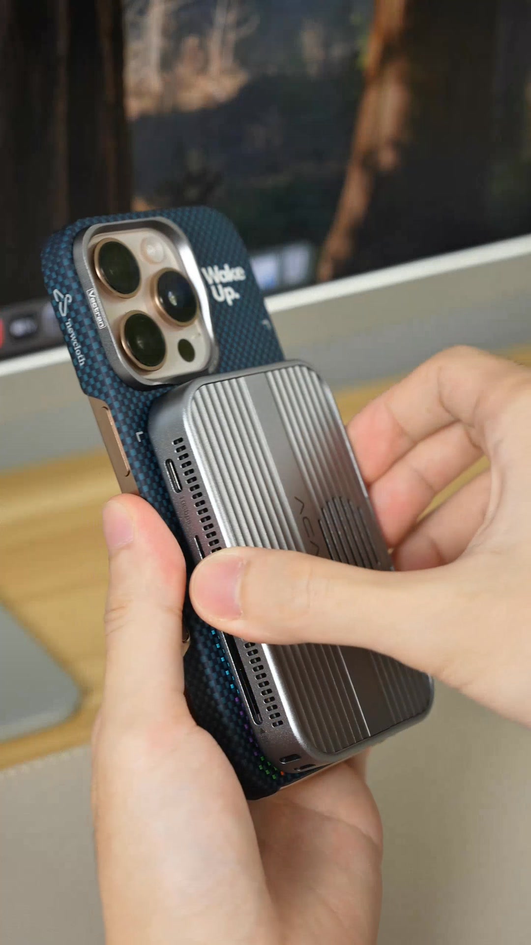 Tired of this? 😫
📱 iPhone storage full after one day of shooting
🐌 Waiting forever for Airdrop or iCloud uploads

Meet your new lifesaver 👇
⚡️ ACASIS 10Gbps Magnetic Docking Station & SSD Enclosure
✅ Directly store 4K60 ProRes videos from your iPhone — no more filling up your phone in minutes
✅ Transfer massive videos to your laptop in seconds — 10Gbps = goodbye waiting, hello editing
✅ Snap-on magnetic design, edit straight from SSD, and keep shooting without worry 🎬

🔌 Plus all the ports you actually need:
🎥 4K@60 HDMI | 📸 SD & TF 3.0 | 🔋 PD100W | 🖥 USB-A & USB-C
📱 Works with iPhone 16/15, iPad, MacBook, Android & more.
🎒 Small. Fast. Built for creators who hate waiting.

🛒 Don’t let storage slow you down — grab yours now! 👉