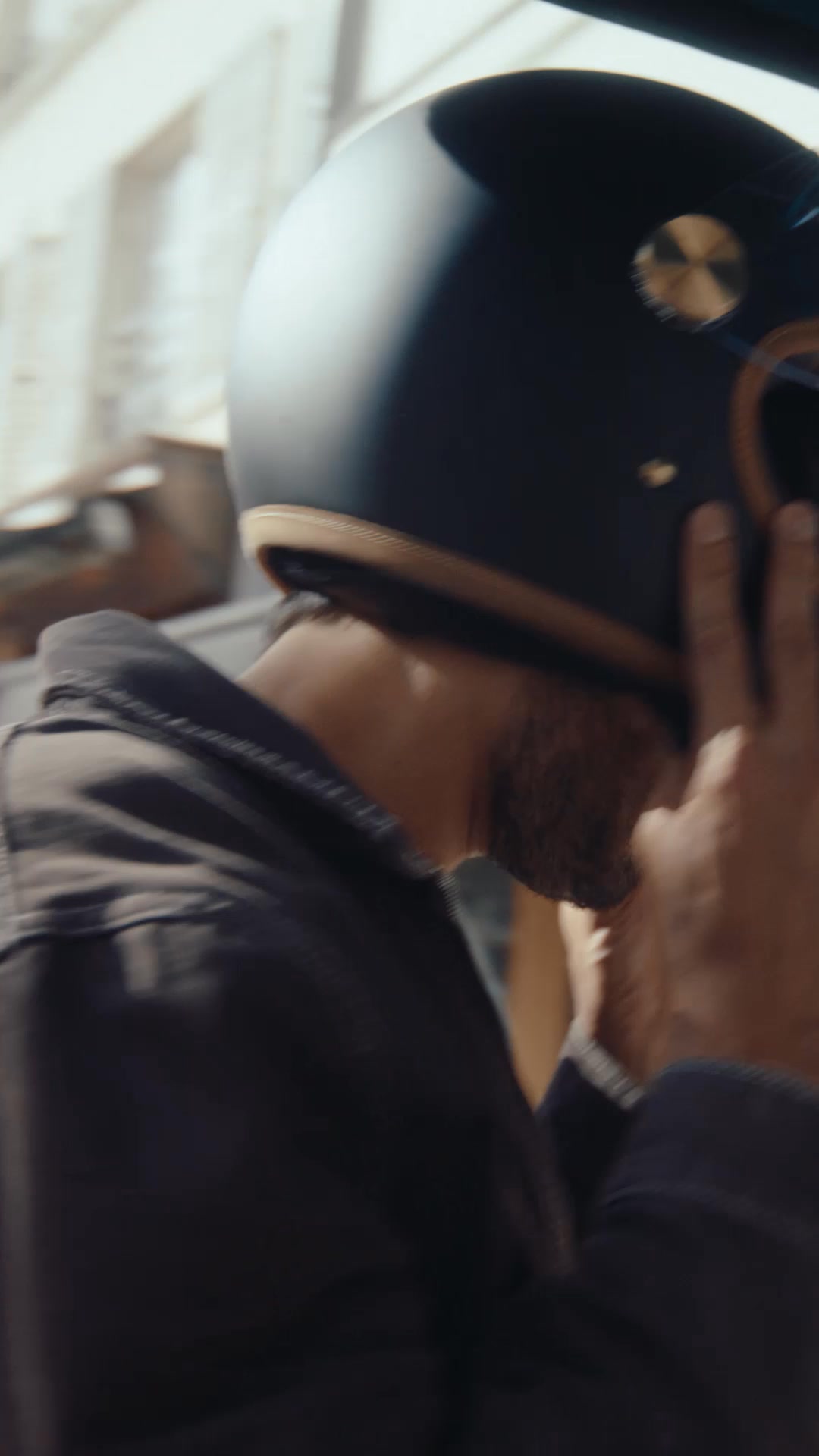 Disponible dès 9 495 €