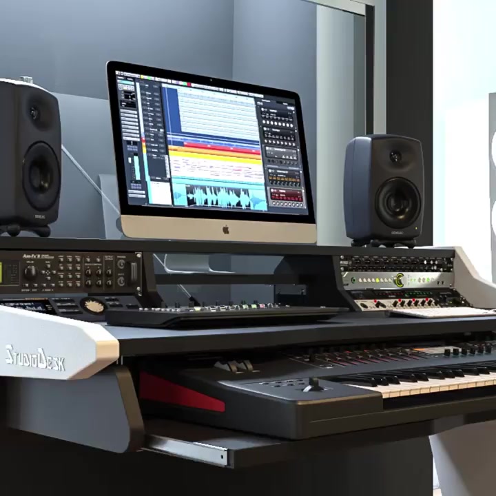 👉 Limited stock – Pre-Order now at studiodesk.net