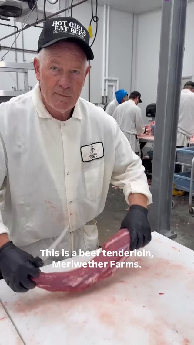 Brent showing us one of our top-selling cuts of meat: our beef tenderloin. Grab some using the link in our bio 🥩 #meriwetherfarms #wyoming #beef #localbeef #cattleindustry