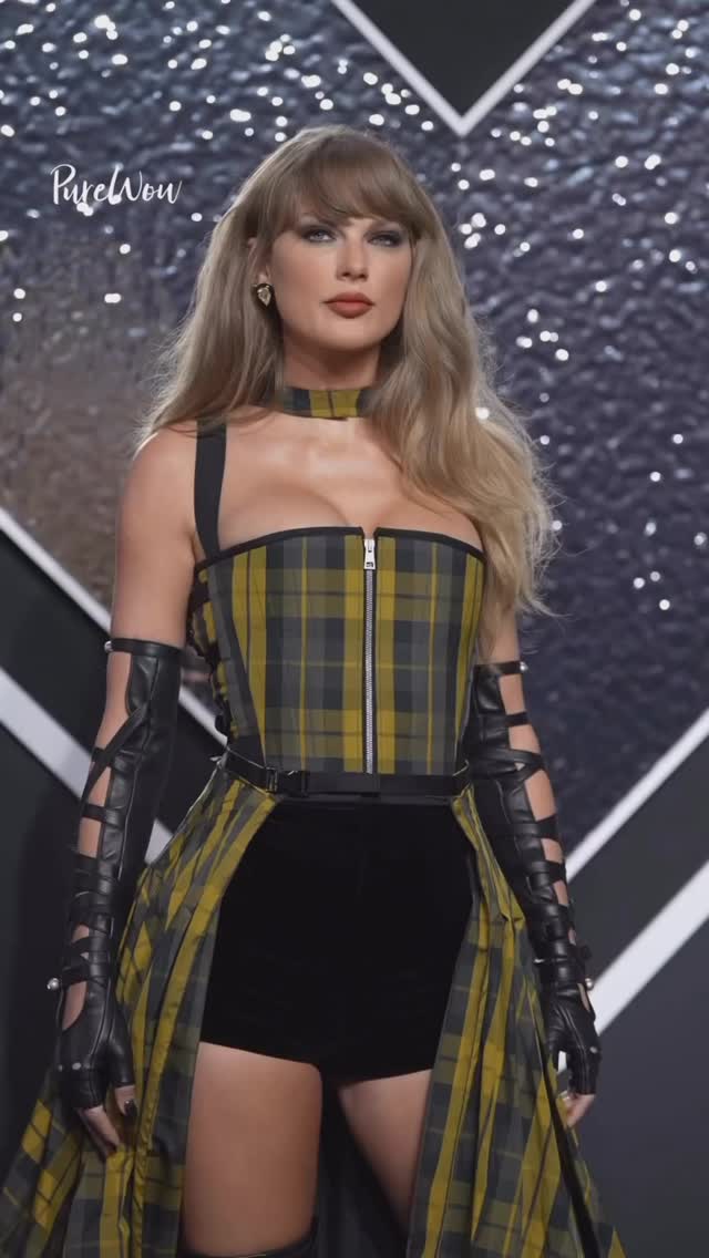 Posture is so neglected in everyday life! Make a transformation to your health, confidence, and wellness just as Taylor Swift did during her Eras Tour🎤 

Reposting @purewow 

#productreview #TaylorSwift #fashion #posturebra #FormeBra #formescience @get_in_forme #posturecorrection