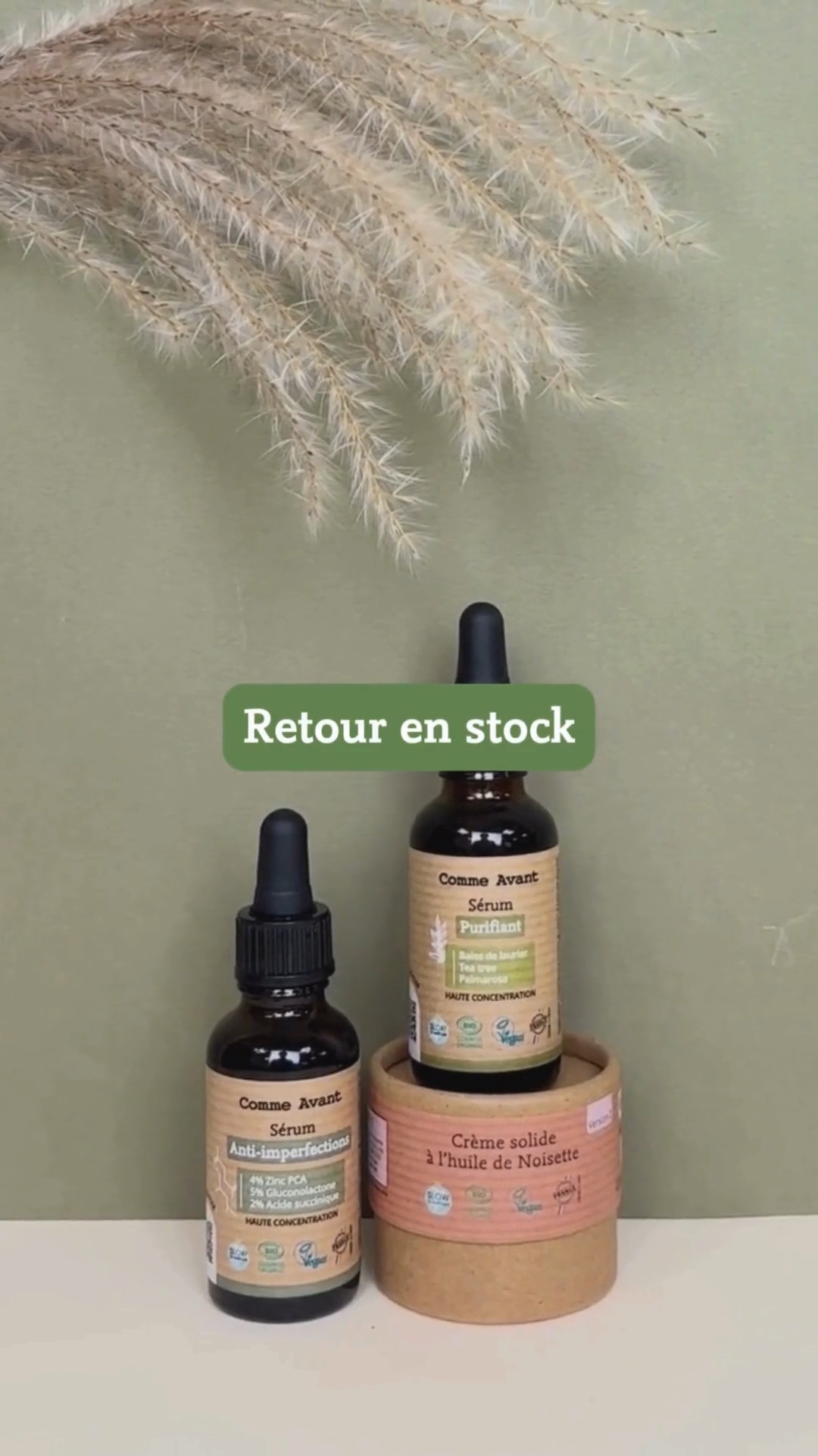 -15% sur votre routine anti-imperfections pour une peau purifiée et rééquilibrée  🌿✨

Voici nos essentiels pour dire adieu aux imperfections :
🧼 Savon à l’huile de baies de laurier : nettoie en profondeur tout en respectant les peaux à imperfections.

💧 Sérum anti-imperfections : cible les boutons, rougeurs et marques pour un teint plus net et uniforme.

✨ Sérum purifiant : agit localement sur les imperfections pour les apaiser rapidement.

🌰 Crème légère à l’huile de noisette : nourrit en douceur tout en régulant l’excès de sébum.

🌟 Pourquoi l’adopter ?
- Une peau plus nette et apaisée jour après jour.
- Des soins adaptés aux peaux les plus sensibles.
- Une routine complète, 100% naturelle et minimaliste.

Faites de cette routine votre alliée pour retrouver une peau saine et éclatante 💚.

🛍️ Découvrez notre routine anti-imperfections sur https://www.comme-avant.bio/pages/routine-de-soin-peaux-a-imperfections ou en boutique !