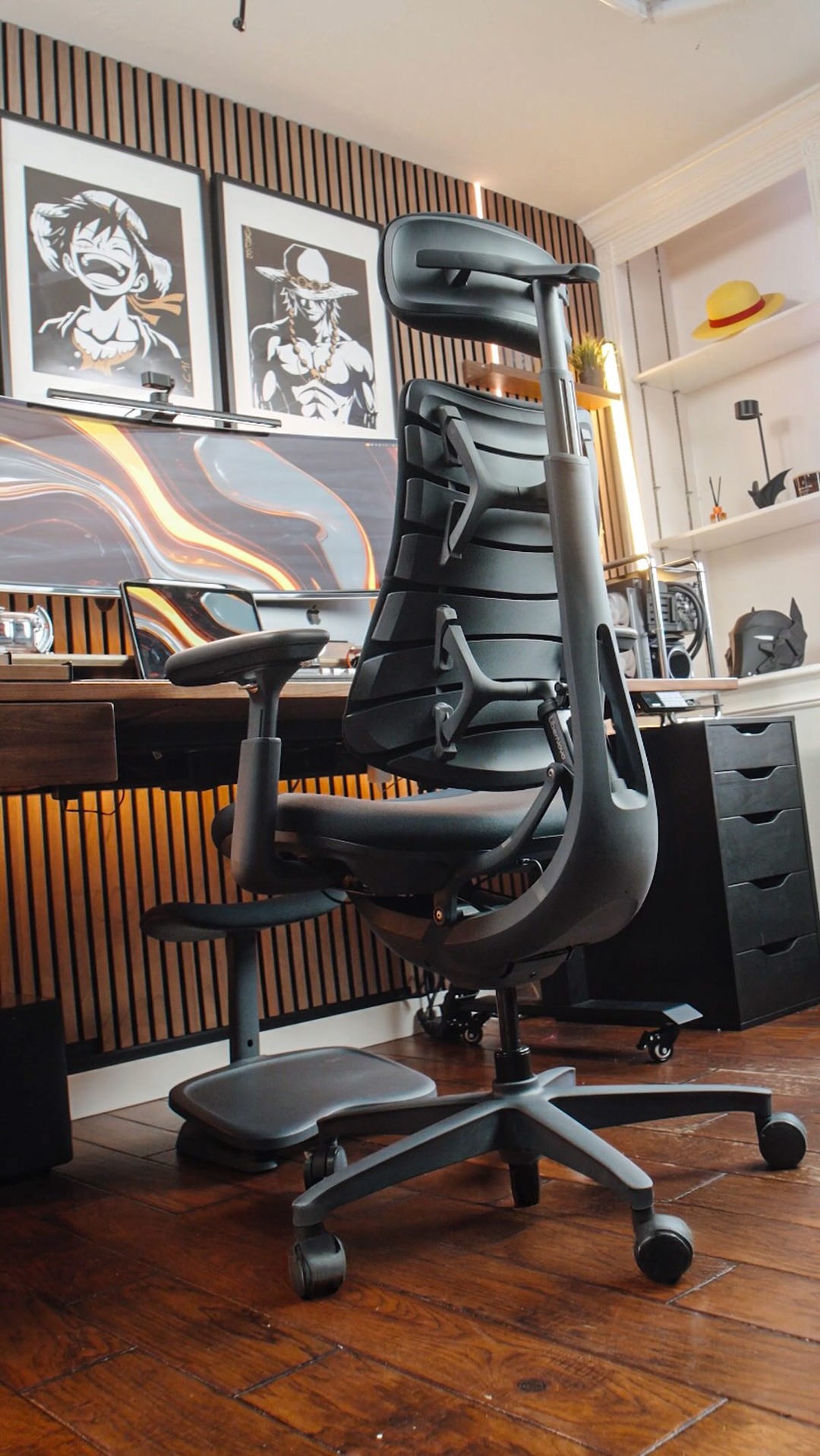 A New King Of Ergonomic Chairs?
Just tried the new @libernovo_official Omni chair 👀 They’re calling it the world’s first dynamic ergonomic chair… and I get why.
Here’s what stood out:
* 🔄 Adaptive support that shifts with your posture
* ⚡ Bionic FlexFit for customized back support
* 📊 Posture tracking that adjusts in real time
* 💆 Built-in massage mode for fatigue recovery
* 🪑 Multiple recline modes (focus, relax, chill, stretch)
 Would you swap your current chair for this?👇

Omni Pre-Sale: Sep 23, 7pm CT
USA: LiberNovo Omni from $848 (23% off)
Available in the U.S. and Canada only

#Omnipreorder #ergonomicchair #LiberNovoOmni #officechair #Libernovo #OmniChair #deskaesthetics #desksetup #cozydesksetup #contentcreator