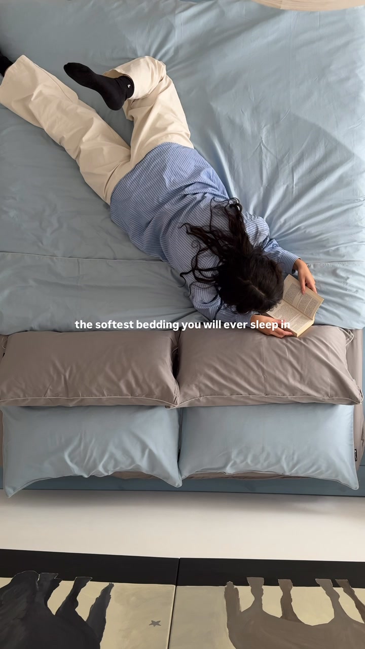 1+1 gratis Mix & Match op Cloudpillo beddengoed!