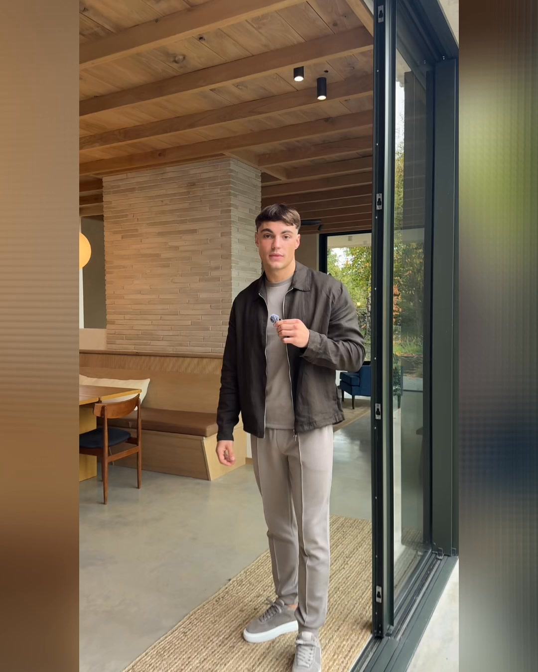 Portuguese made. Italian materials. British design.