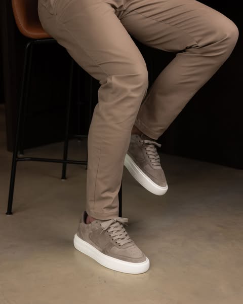 Portuguese made. Italian materials. British design.