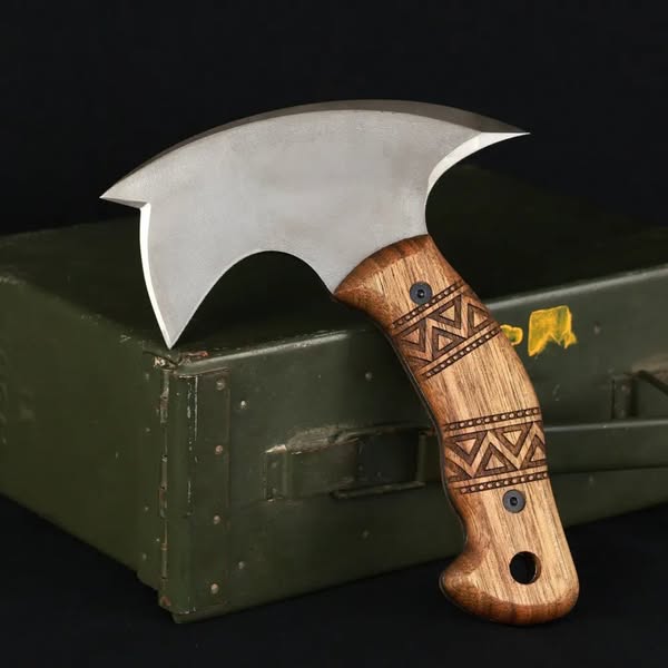 Tactical Tomahawk Axe "Garmr"
