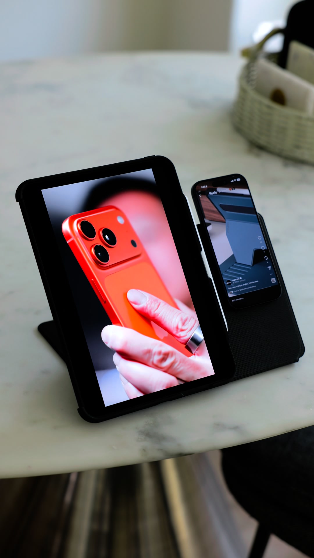 Portrait + Landscape View