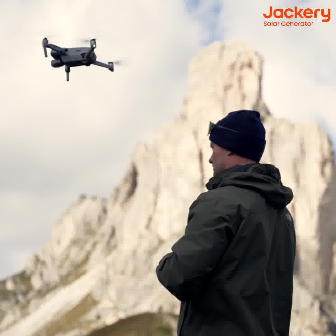 Neuer Jackery Explorer 2000 v2