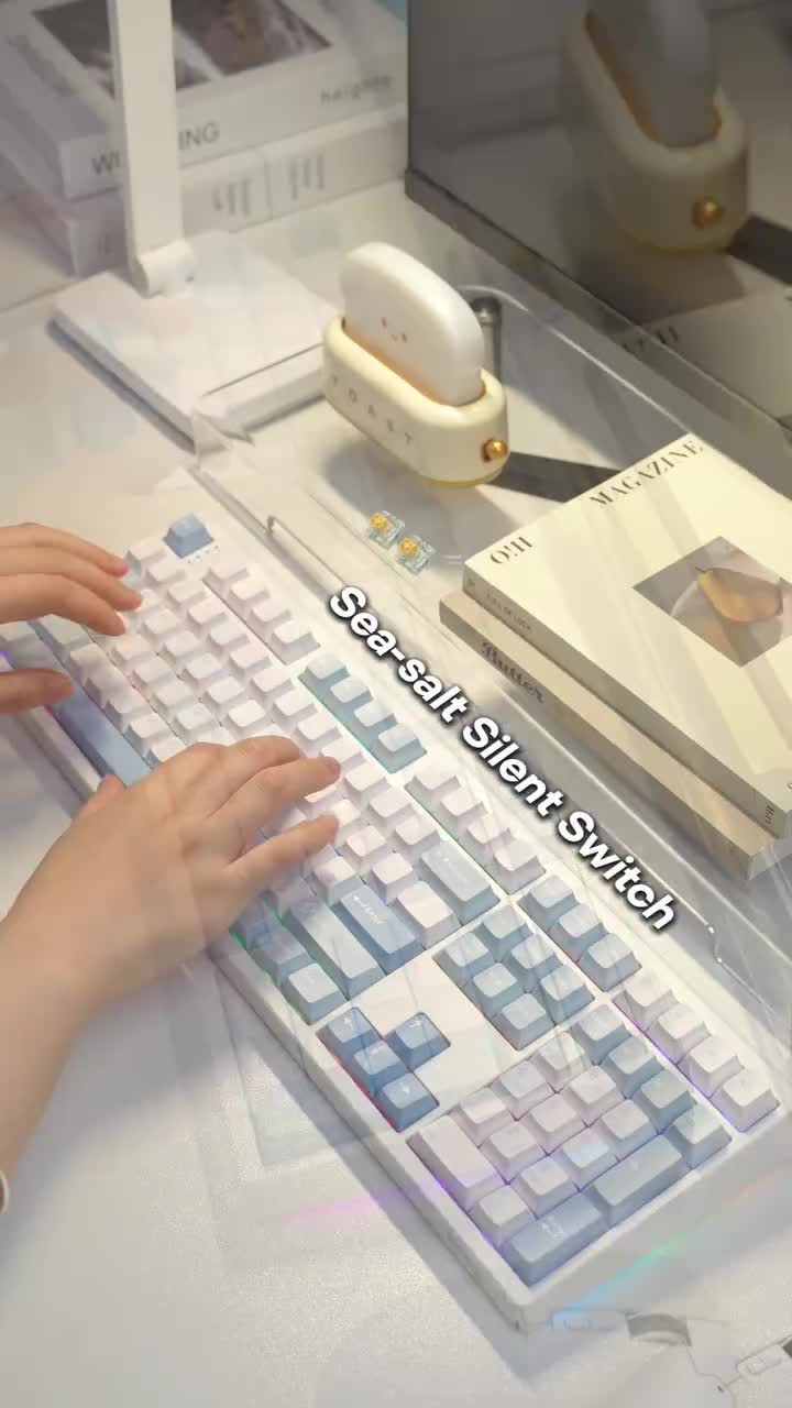 Creamy Jade Switch 👀 Sea-salt Silent Switch 🧐 Typing on TH108

#epomakerth108 #keyboards #keyboardgaming #epomakerkeyboard #epomaker #keyboard