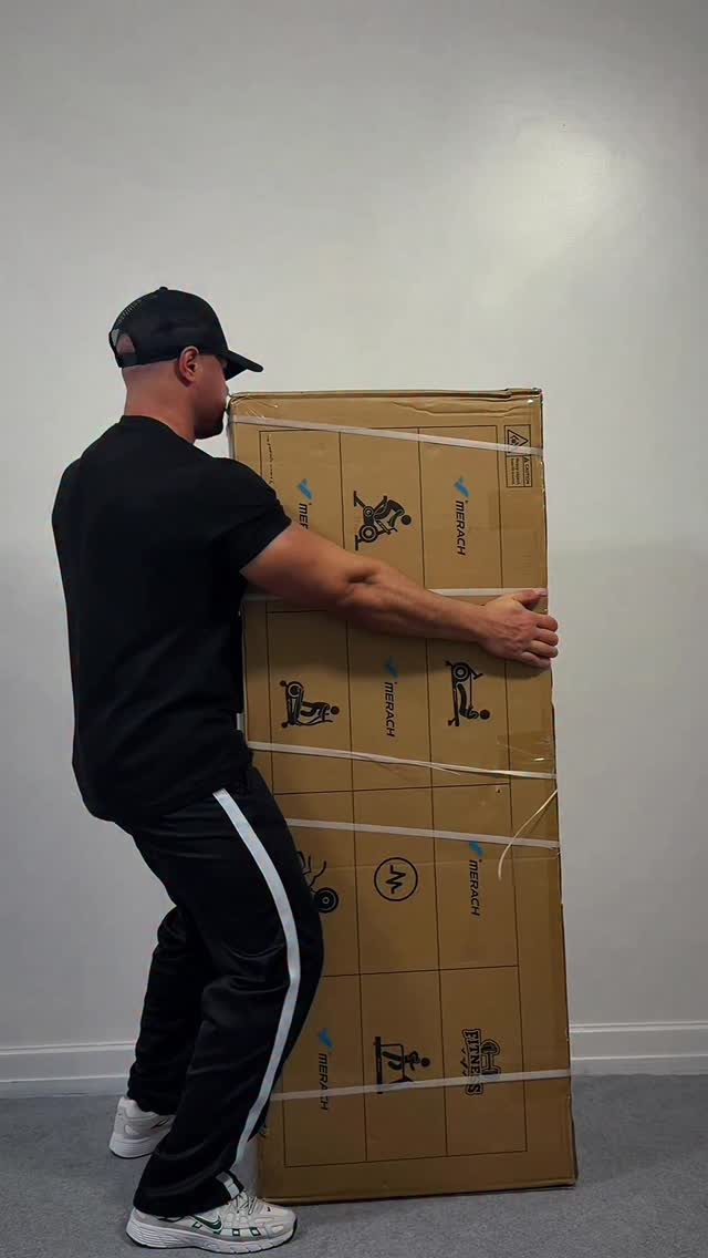 Unboxing my new cardio toy 😍 Meet the Merach R50 Rowing Machine with Air Resistance — easy to assemble, smooth to use, and space-saving with its foldable design 🙌✨

Black Friday deal is live!
 Use code: ASH15 for 15% off 🎉
 Get yours here: 
https://goaff.pro/251103UKR50

#stepwithmerach #merachr50  #merachuk