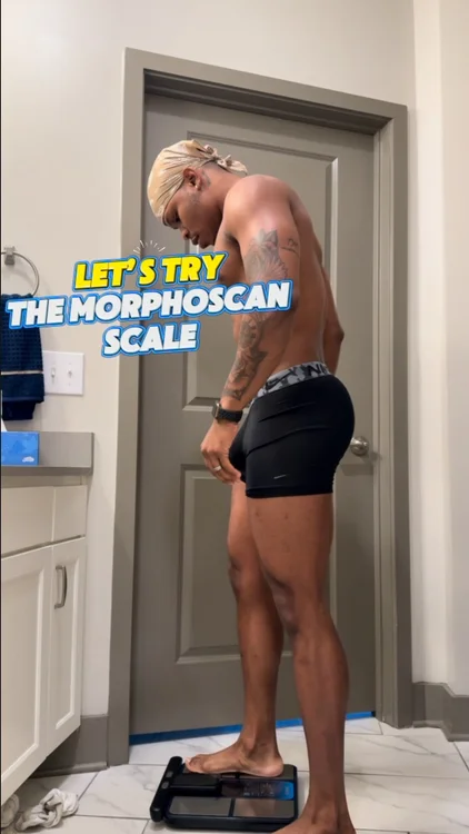 The Smart scale that won’t lie to you 😅

The morphoscan scale from is @renpho taking over 👏🏽

Use code : DANTE10 😉 
#reels #morphoscan #SmartScale #weightloss #RENPHOsummer #tracking #explorepage✨