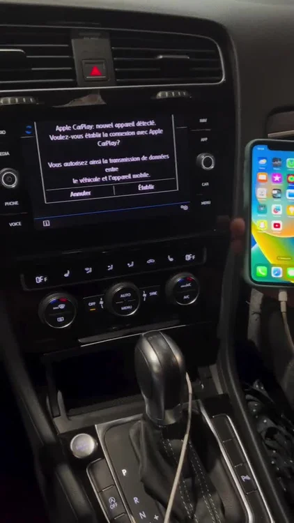 Activation APP Connect sur Volkswagen pour avoir le Carplay d’origine 🔥

➡️www.carplay.fr⬅️