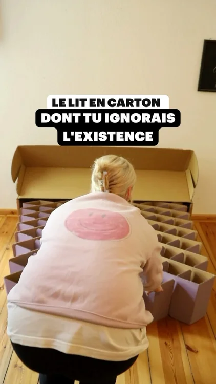 Connais-tu les lits en carton du village olympique ? Contrairement à ceux-ci, notre lit 2.0 est très stylé et a une durée de vie d’environ 10 ans. Il est actuellement disponible en sept couleurs et tu peux l’assembler seul en quelques minutes. Pas d’outils ni d’ennuis. 

#recyclé #durable #decorationinterieur #bedroom #chambre #chambredeco #decochambre #homedecoration #homeinterior #decocampagne #decobedroom #chambrecampagne #intérieur #litdappoint #zérodéchet #zerodechet #roominabox #cardboard #cardboardbed #olympicvillage #worldathleticschamps #olympia2024
