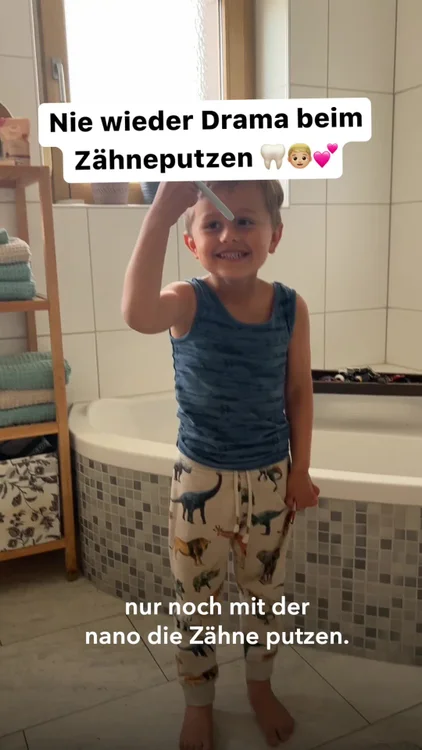 "Früher war das Zähneputzen mit meinem Kleinen immer ein Drama. Jetzt liebt er es! Klare Empfehlung an alle Eltern!" 

→ https://www.nanozahnbuerste.de/products/2er-pack-kinderzahnburste

✔ Ab Babyalter geeignet
✔ Mit kleinem Bürstenkopf
✔ Für zarte Milchzähne & empfindliche Neuzähne
✔ Schont das Zahnfleisch

Sichere Dir jetzt Deine nano Zahnbürste!
→ https://www.nanozahnbuerste.de/products/2er-pack-kinderzahnburste
